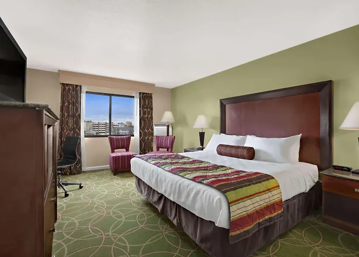 Days Inn By Wyndham Penn State